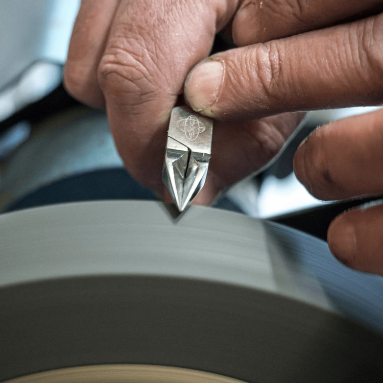 Service d'affûtage pinces à ongles et autres instruments de pédicurie-podologie My Podologie