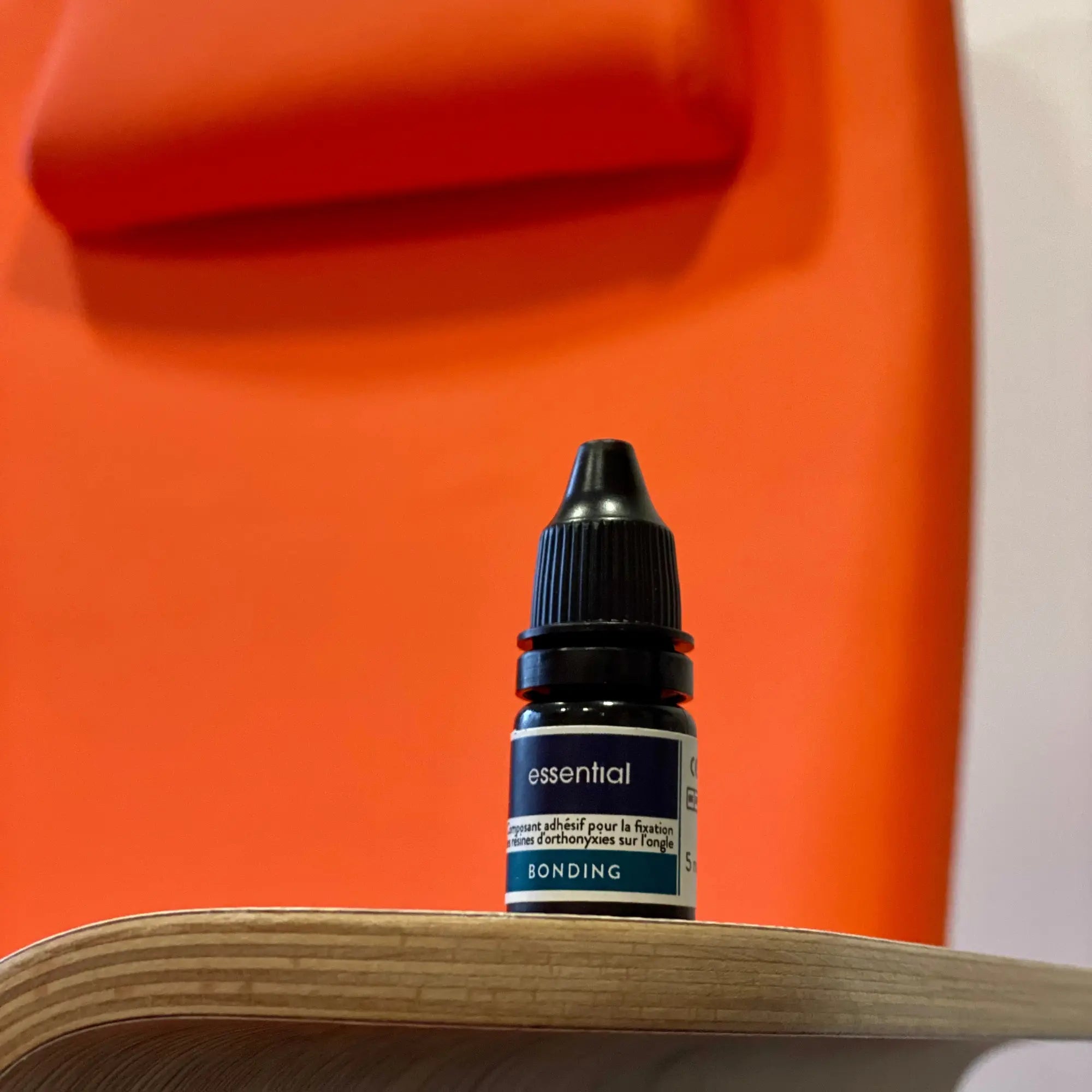 Bonding - Composant adhésif pour la fixation des résines d'orthonyxies sur l'ongle - 5ml - My Podologie